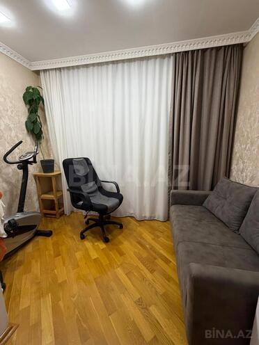 Продаётся 3-комн. вторичка 80 м², м. Нефтчиляр, photo 7 from 22