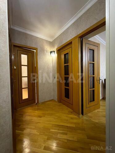 Продаётся 3-комн. вторичка 80 м², м. Нефтчиляр, photo 17 from 22