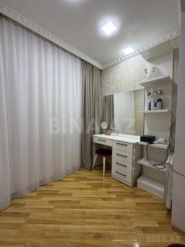 Продаётся 3-комн. вторичка 80 м², м. Нефтчиляр, photo 8 from 22