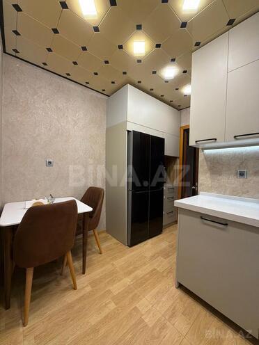 Продаётся 3-комн. вторичка 80 м², м. Нефтчиляр, photo 13 from 22