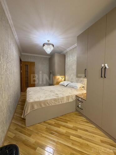 Продаётся 3-комн. вторичка 80 м², м. Нефтчиляр, photo 3 from 22