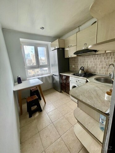 Сдаётся 2-комн. вторичка 65 м², м. Ичеришехер, photo 6 from 12