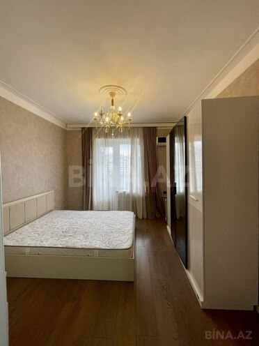 Сдаётся 2-комн. вторичка 65 м², м. Ичеришехер, photo 5 from 12