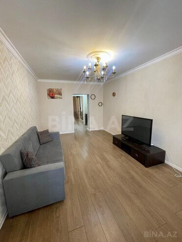 Сдаётся 2-комн. вторичка 65 м², м. Ичеришехер, photo 3 from 12
