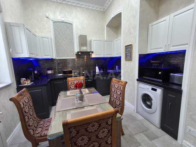Satılır 5 otaqlı köhnə tikili 150 m², Sahil m., photo 5 from 29