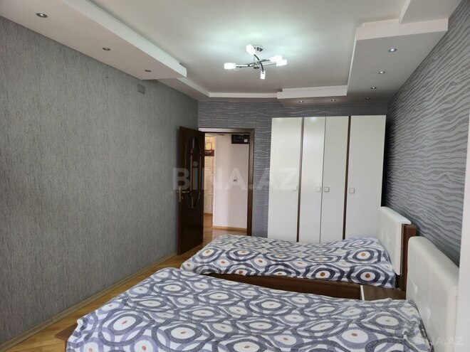 Satılır 4 otaqlı köhnə tikili 120 m², Həzi Aslanov m., photo 12 from 16
