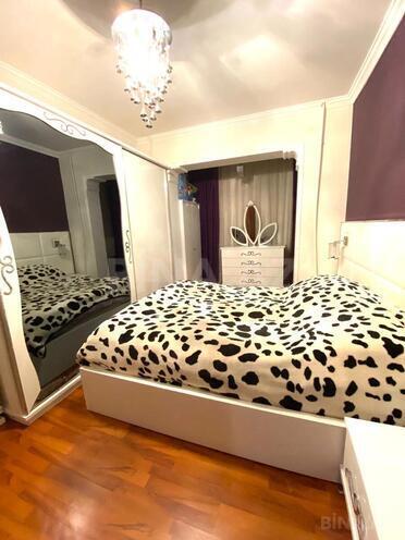 Satılır 2 otaqlı köhnə tikili 65 m², Həzi Aslanov m., photo 1 from 11