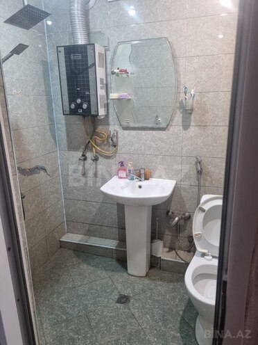 Продаётся 3-комн. вторичка 70 м², м. Нефтчиляр, photo 8 from 15