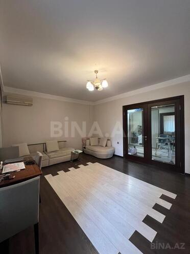 Продаётся 2-комн. новостройка 110 м², м. Низами, photo 1 from 17