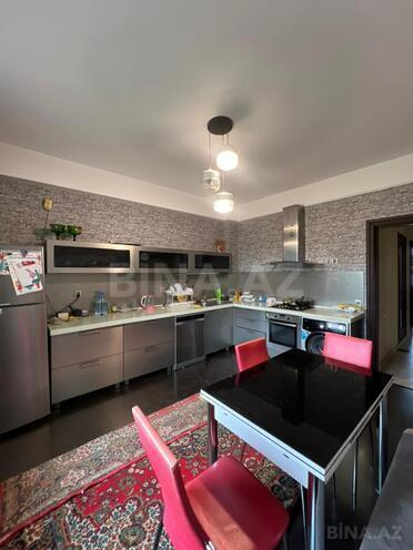 Продаётся 2-комн. новостройка 110 м², м. Низами, photo 11 from 17