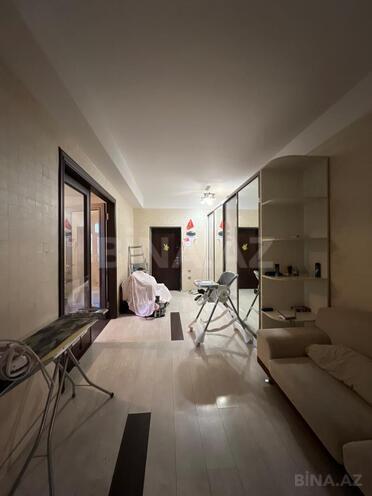 Продаётся 2-комн. новостройка 110 м², м. Низами, photo 16 from 17