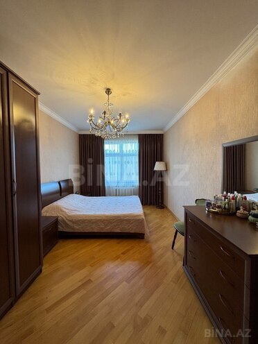 Satılır 4 otaqlı köhnə tikili 100 m², Bakıxanov q., photo 7 from 17