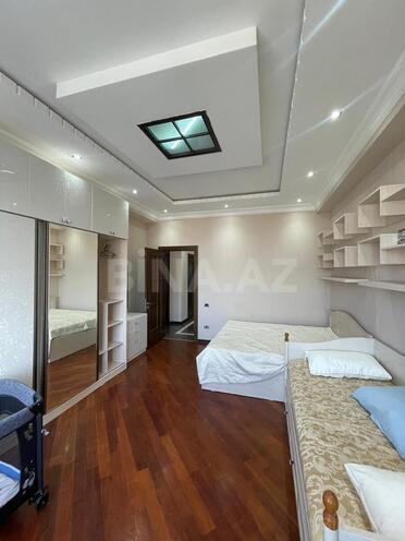 İcarəyə verilir 3 otaqlı yeni tikili 170 m², 28 May m., photo 11 from 25