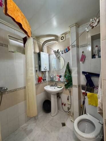Продаётся 2-комн. вторичка 41 м², м. Кара Караев, photo 12 from 13