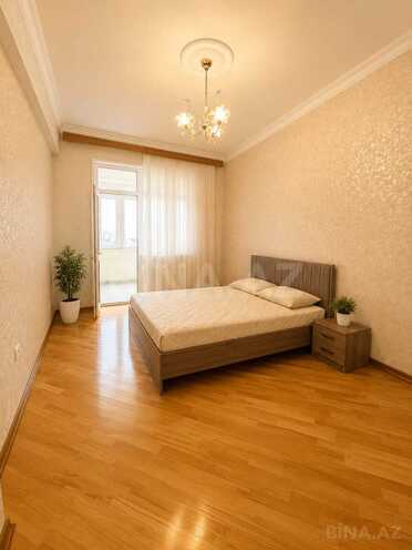 İcarəyə verilir 3 otaqlı yeni tikili 135 m², İnşaatçılar m., photo 7 from 11