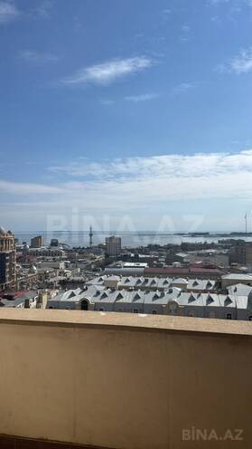 Сдаётся 4-комн. новостройка 220 м², м. Сахил, photo 1 from 19