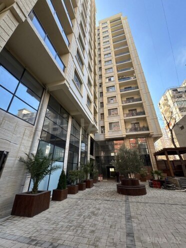 Продаётся 2-комн. новостройка 133.1 м², м. Гянджлик, photo 3 from 21