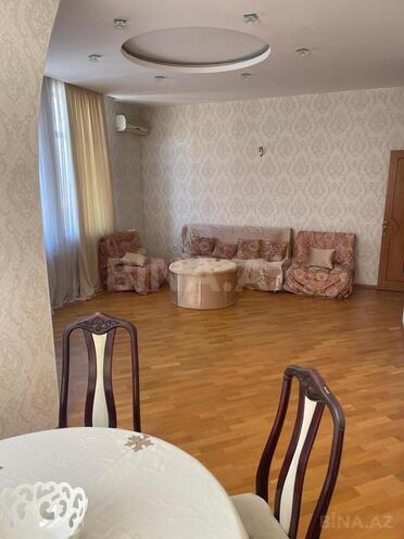 İcarəyə verilir 3 otaqlı yeni tikili 115 m², 28 May m., photo 4 from 18