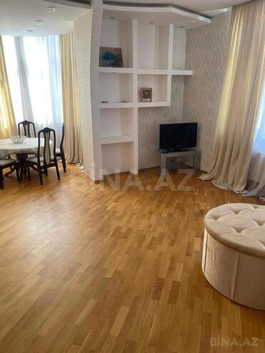 İcarəyə verilir 3 otaqlı yeni tikili 115 m², 28 May m., photo 5 from 18