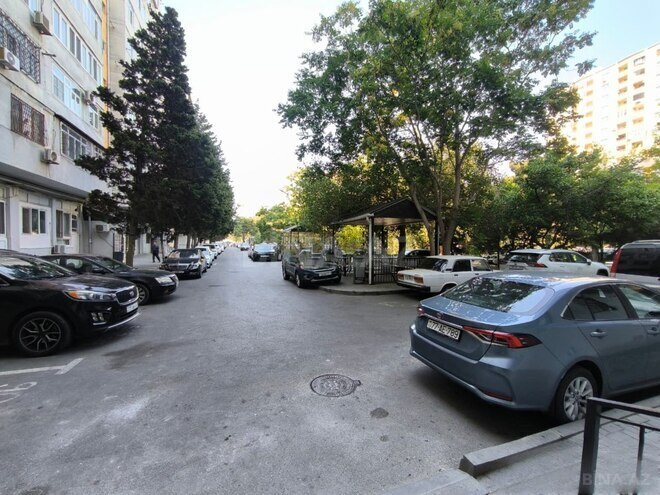 Продаётся 2-комн. вторичка 45 м², м. Гянджлик, photo 3 from 15