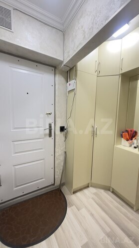 Продаётся 2-комн. вторичка 50 м², м. Халглар Достлугу, photo 1 from 14