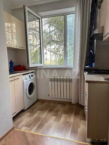 Satılır 2 otaqlı köhnə tikili 40 m², Qara Qarayev m., photo 5 from 10