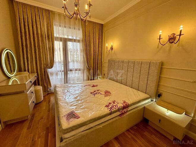 Сдаётся 2-комн. новостройка 62 м², м. Иншаатчылар, photo 1 from 8
