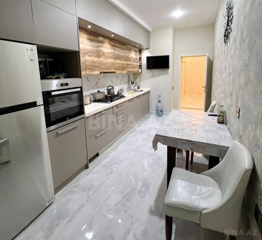 Сдаётся 3-комн. новостройка 137 м², Насиминский  р., photo 10 from 13