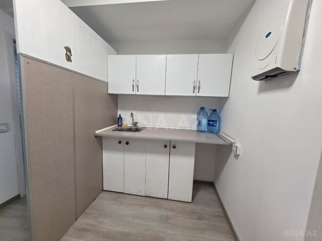 İcarəyə verilir 4 otaqlı ofis 182 m², Ağ şəhər q., photo 10 from 13