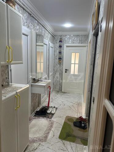 Продаётся 2-комн. вторичка 60 м², м. Ази Асланов, photo 8 from 15