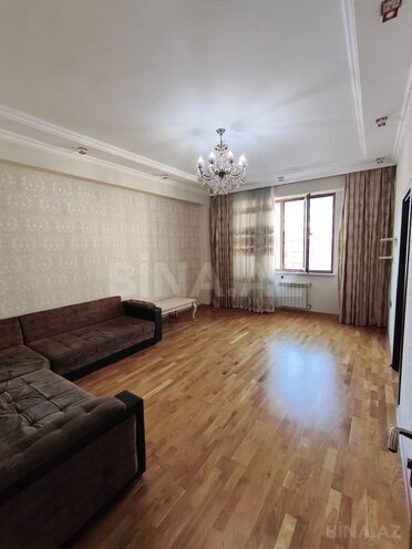 Продаётся 3-комн. новостройка 80 м², м. Кара Караев, photo 3 from 11