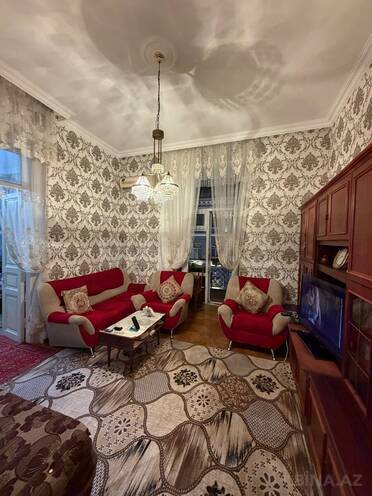 Satılır 2 otaqlı köhnə tikili 48 m², Sahil m., photo 4 from 8