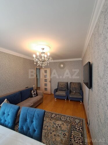 Продаётся 3-комн. вторичка 80 м², м. Ази Асланов, photo 8 from 24