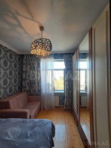 Продаётся 3-комн. вторичка 80 м², м. Ази Асланов, photo 13 from 24
