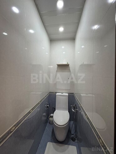 Satılır 4 otaqlı köhnə tikili 100 m², Bakıxanov q., photo 18 from 19