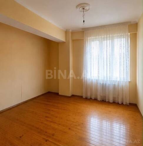 Продаётся 3-комн. новостройка 110 м², м. Нефтчиляр, photo 3 from 10