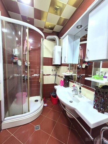 Satılır 3 otaqlı köhnə tikili 108 m², Sahil m., photo 16 from 18