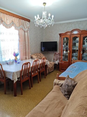 Продаётся 2-комн. вторичка 62 м², м. Ази Асланов, photo 1 from 16