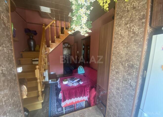 Продаётся 2-комн. вторичка 65 м², м. Низами, photo 3 from 12