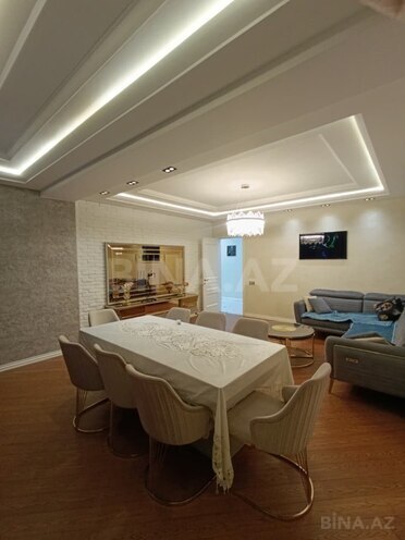 Сдаётся 3-комн. новостройка 130 м², м. Элмляр Академиясы, photo 1 from 15