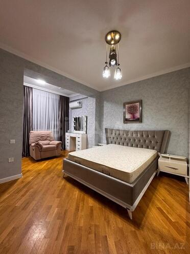 Продаётся 3-комн. новостройка 117 м², м. Низами, photo 4 from 14