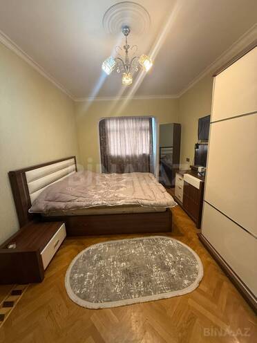 Продаётся 5-комн. вторичка 120 м², м. Нефтчиляр, photo 7 from 24