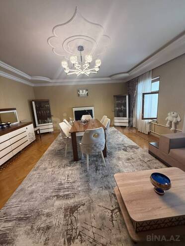 Продаётся 5-комн. вторичка 120 м², м. Нефтчиляр, photo 4 from 24