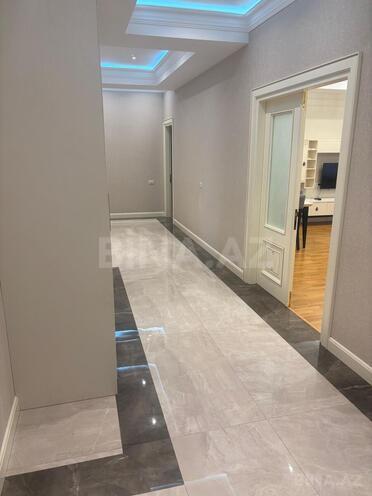 Сдаётся 3-комн. новостройка 140 м², Хатаинский р., photo 13 from 23