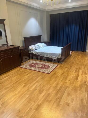 Сдаётся 3-комн. новостройка 140 м², Хатаинский р., photo 15 from 23