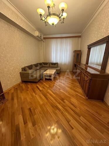 Сдаётся 3-комн. новостройка 137 м², м. Иншаатчылар, photo 3 from 15