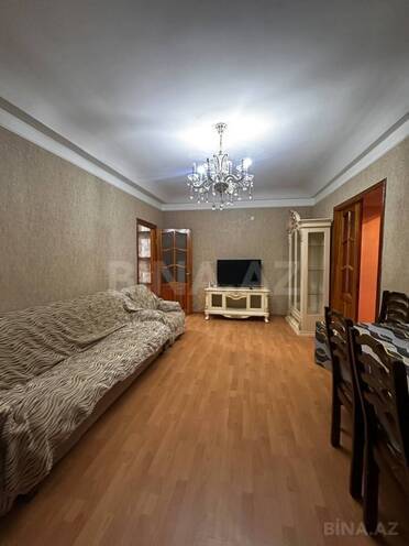 Сдаётся 3-комн. вторичка 60 м², пос. Бакиханова, photo 1 from 9