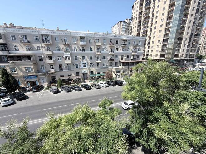 İcarəyə verilir 3 otaqlı köhnə tikili 95 m², Elmlər Akademiyası m., photo 3 from 15