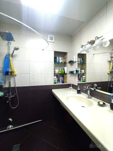 Продаётся 4-комн. вторичка 100 м², пос. Бакиханова, photo 16 from 18