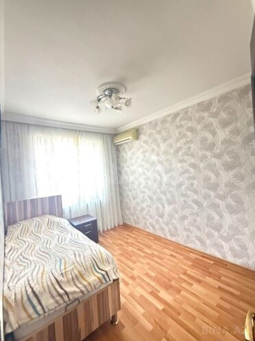 Продаётся 4-комн. вторичка 100 м², пос. Бакиханова, photo 7 from 18